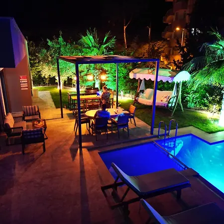 Apartman Luxuriose Im Kern Von Gulluk Nahe Bodrum